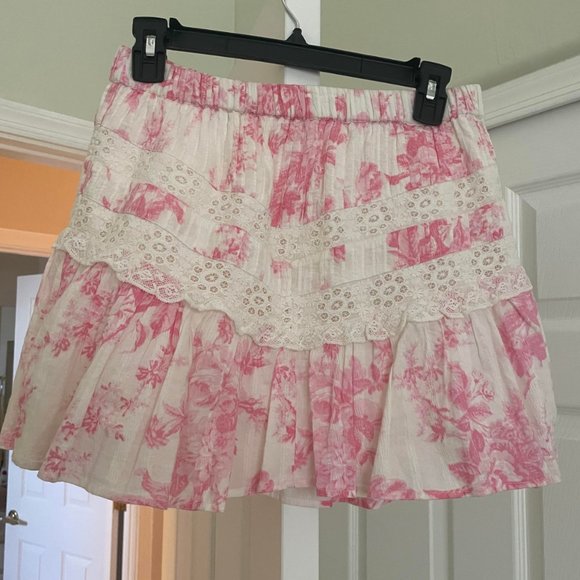 LoveShackFancy Cove Mini Skirt Pink White Bouquet Floral Print Lace - Size P - Picture 2 of 3